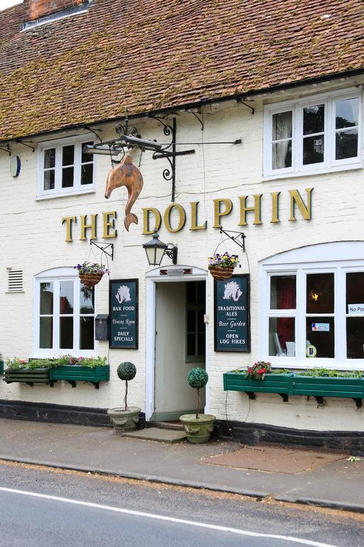 The Dolphin Inn Winchester Exterior photo